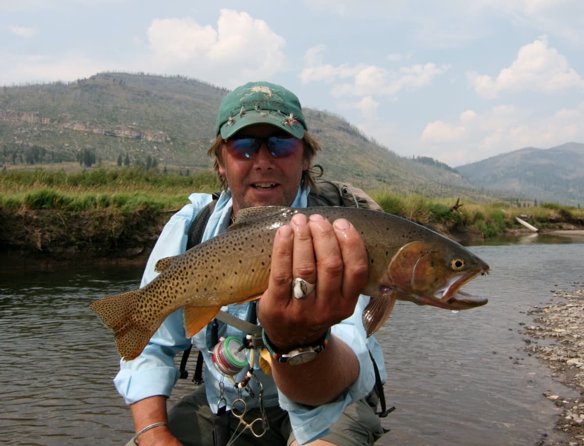 Yellowstone Mountain Guides